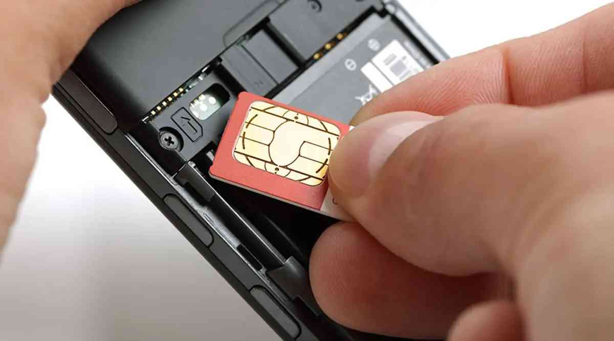 60% of Filipinos in favor with SIM Card Registration law — SWS