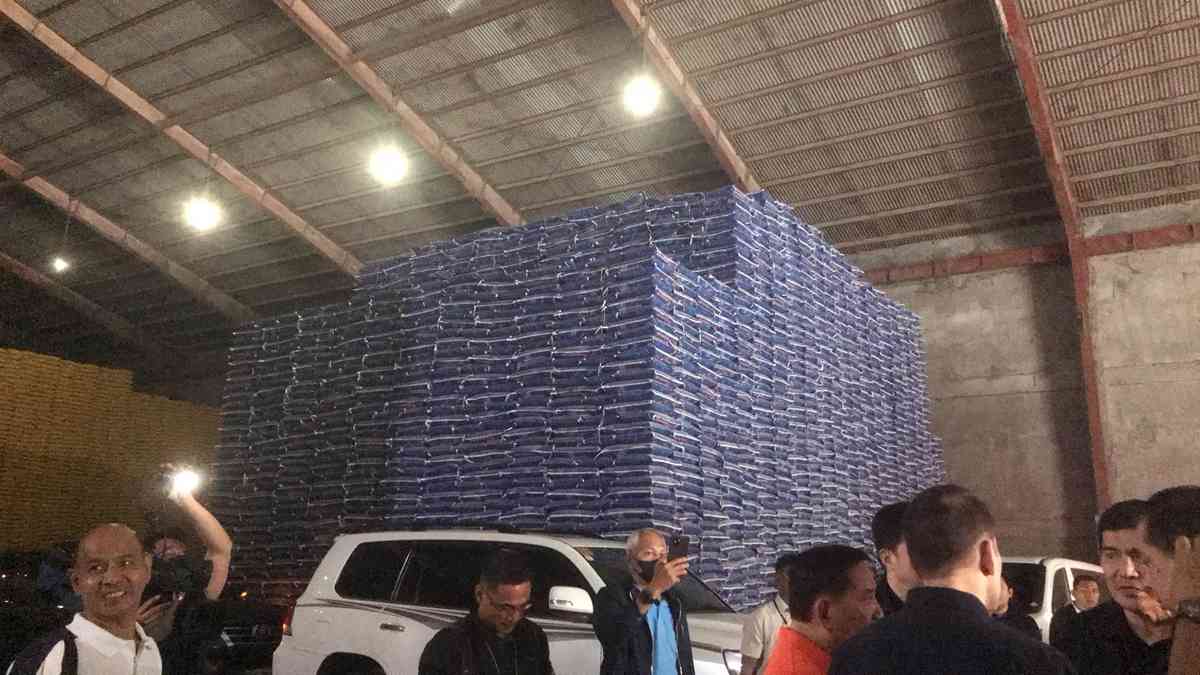 Customs raids three rice warehouses in Bulacan