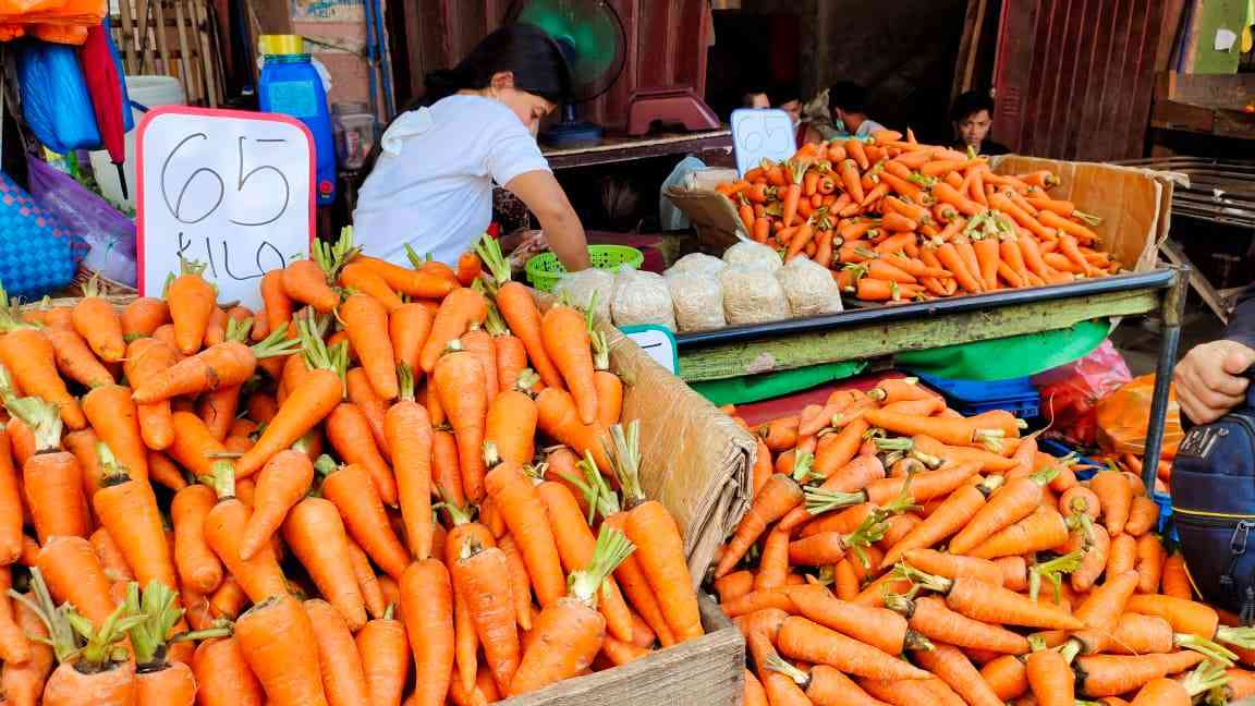 DA investigates surge in carrots prices