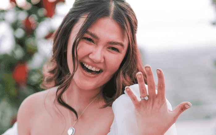 LOOK: Angelica Panganiban's bridal manicure drew funny comments from netizens