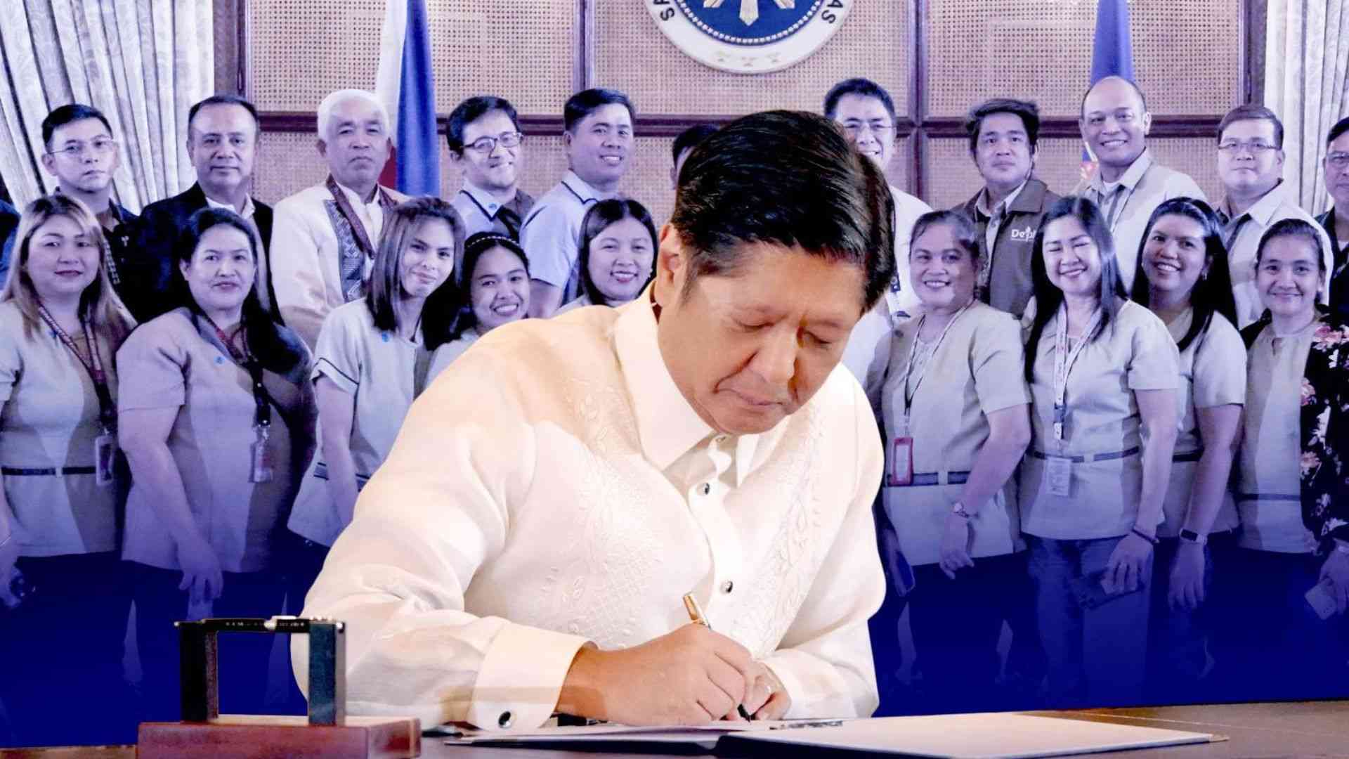 Marcos signs ARAL Program Act