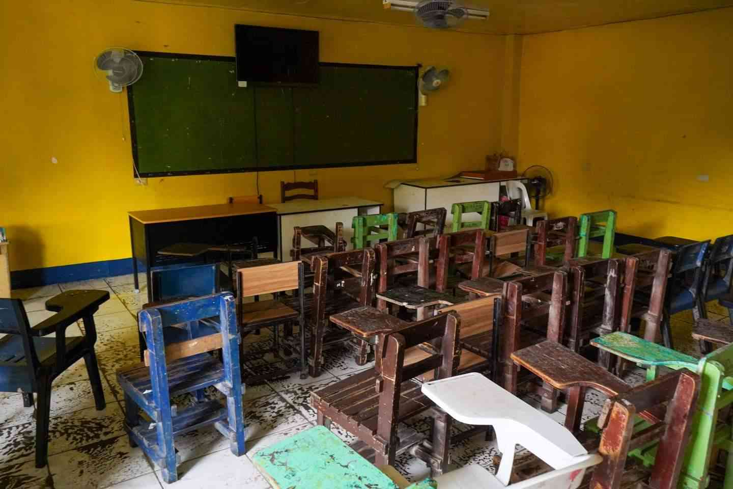 Over 1,000 public schools postpone opening of classes on July 29