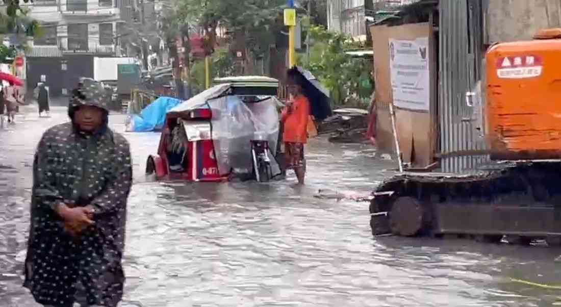 Several Metro Manila areas flooded amid heavy habagat rains
