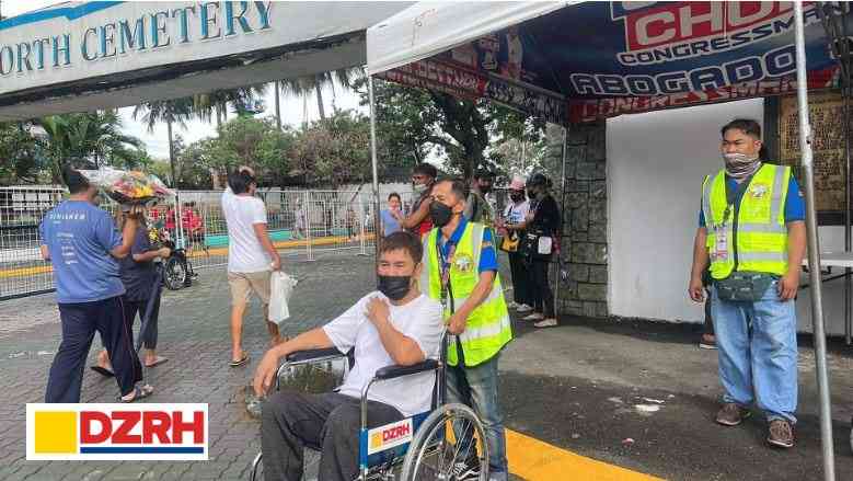 All public cemeteries in Manila are open on October 31