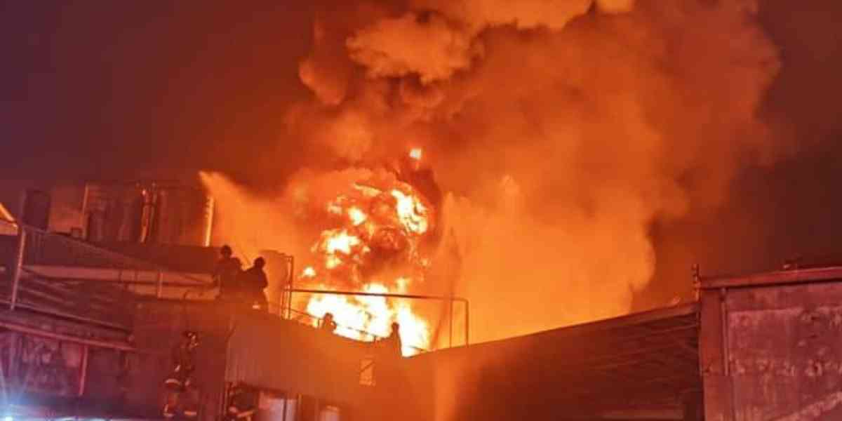 Navotas City gov't orders closure of cold storage facility after fire, ammonia leak