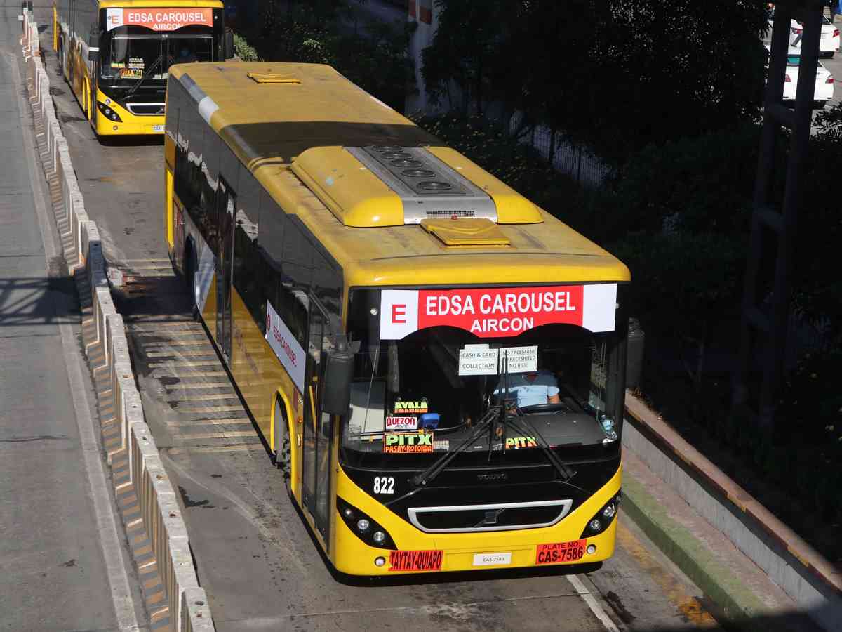 Convoy of President, other top gov't officials allowed to use EDSA busway starting Nov. 20