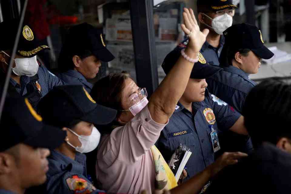 Court grants bail to Leila de Lima after 6 years in jail - lawyer