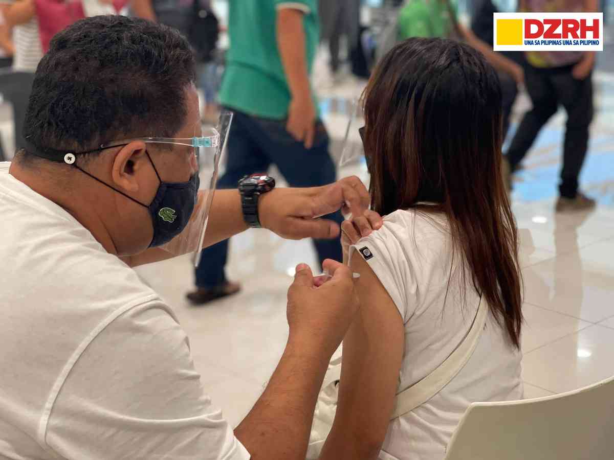 DOH allows minors aged 12 to 17 to receive their booster shot against COVID-19