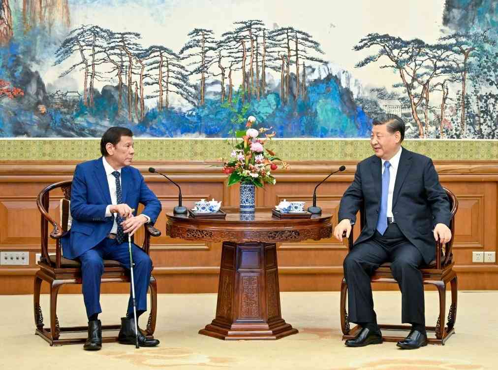 Ex-Pres Duterte meets Chinese President Xi Jinping