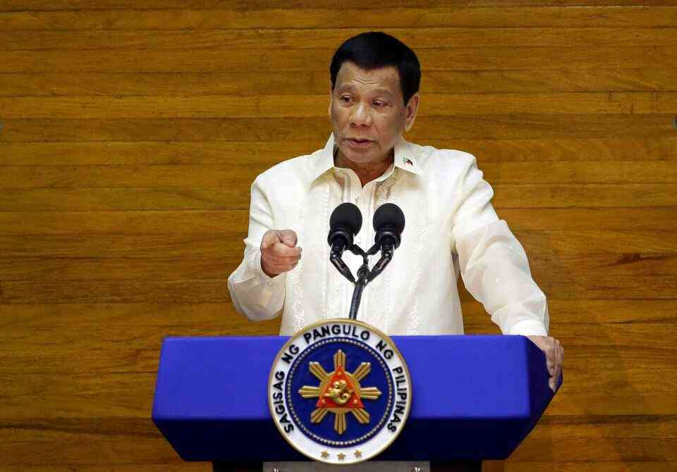 Ex-pres Duterte shares 'cryptic' post on importance of having principles