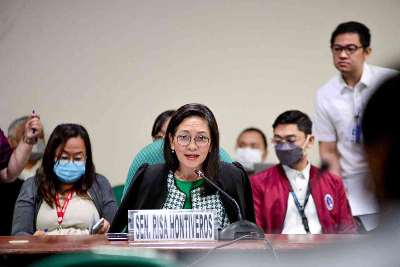 Hontiveros questions Pulse Asia's poll on proposed mandatory ROTC