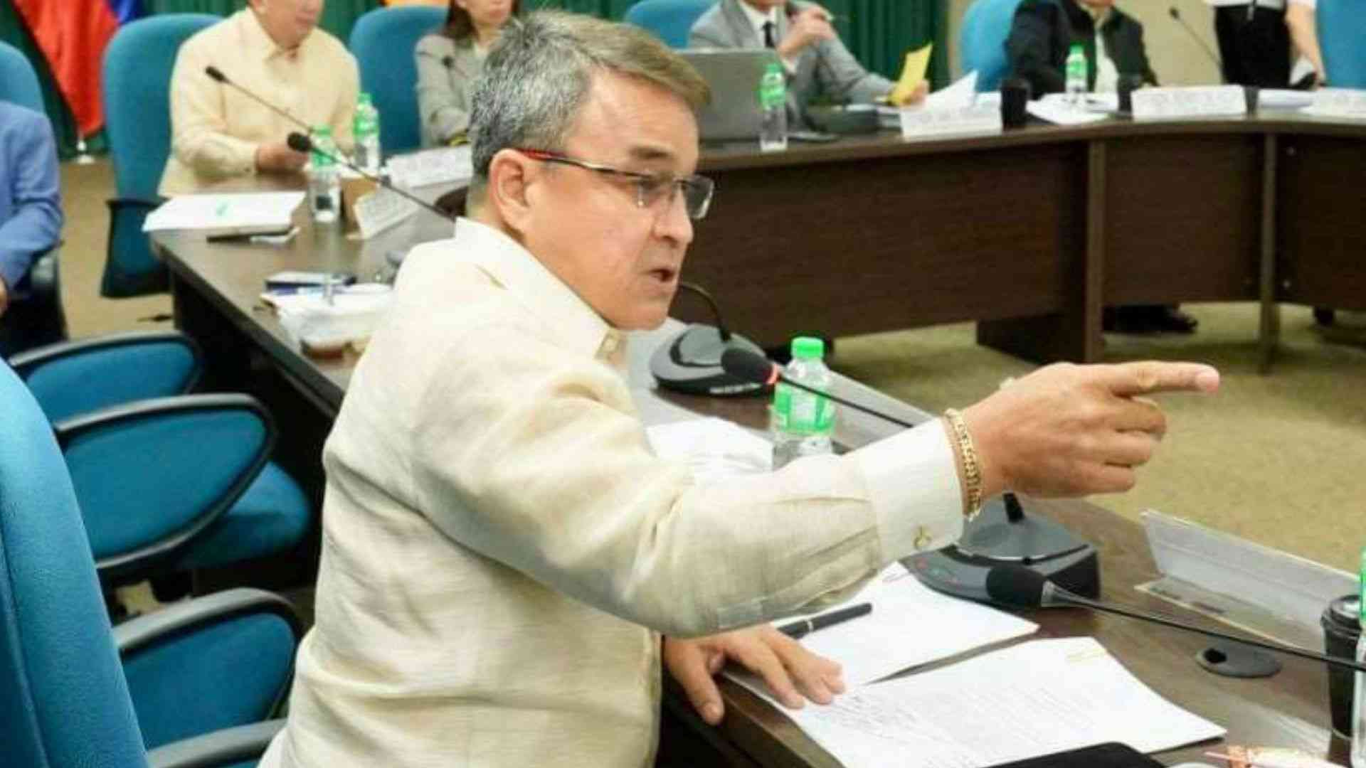 Congressman urges PAGCOR to release the list of legal, illegal POGOs in PH