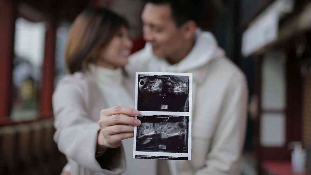 LOOK: PBA star Scottie Thompson, wife Jinky announce pregnancy