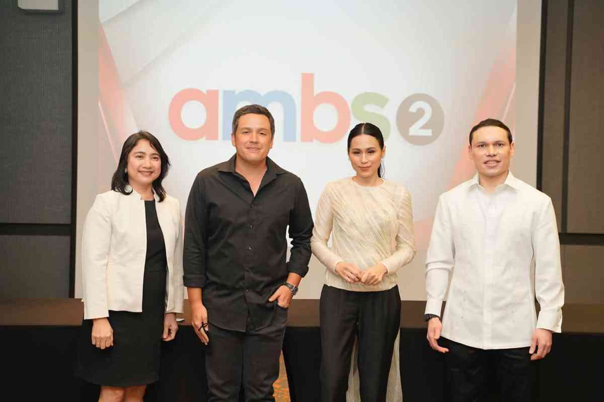 LOOK: Toni Gonzaga, Paul Soriano sign contract with AMBS