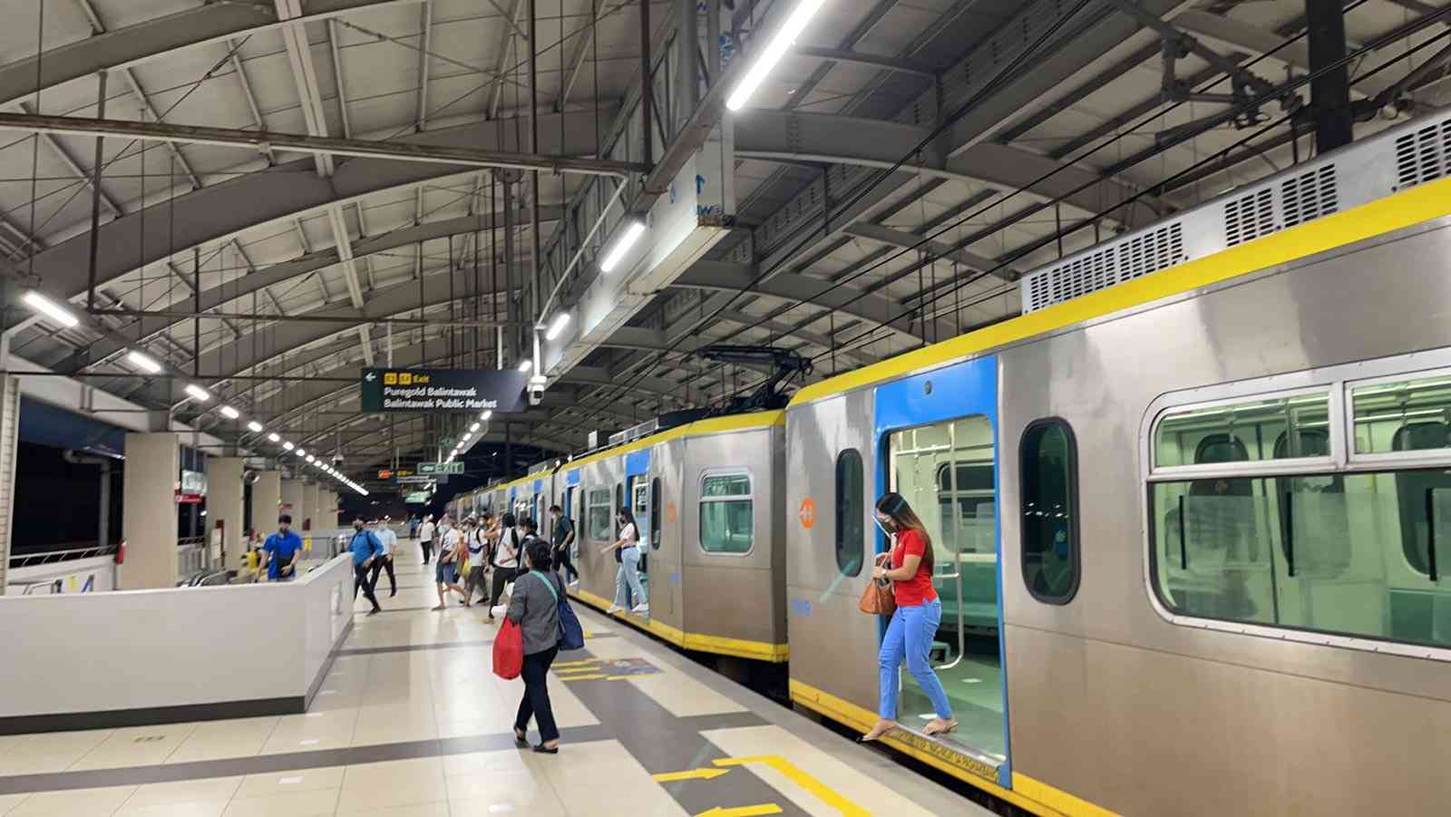 LRT-2 resumes normal ops after fire incident near Recto station