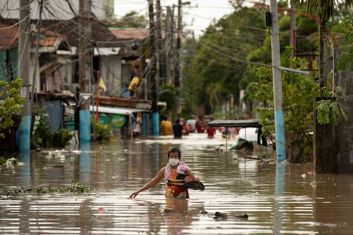 NDRRMC: Death toll due to Karding rises to 12, 52 injured, 6 missing