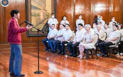 Prez Marcos reminds LGUs to be prudent in using gov't funds