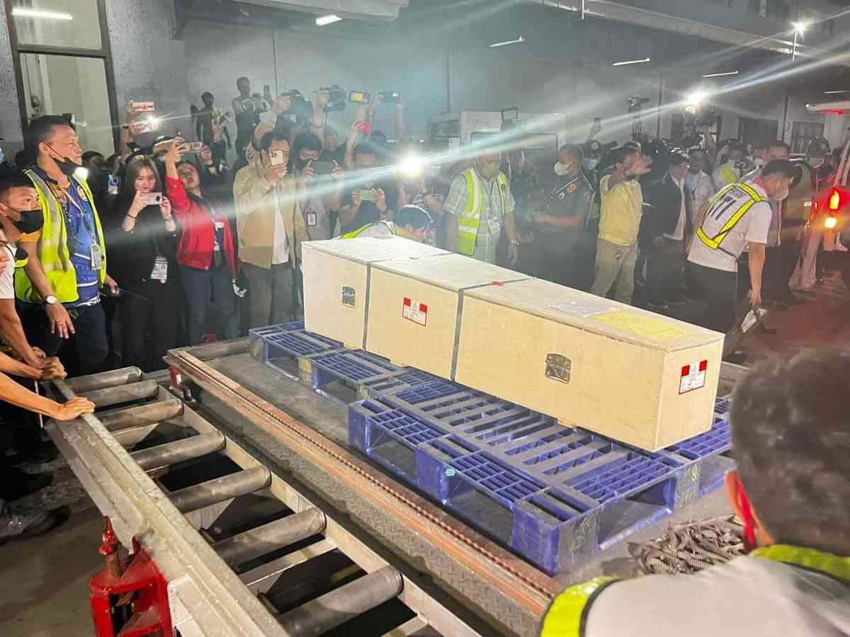 Remains of slain OFW in Kuwait arrives in PH