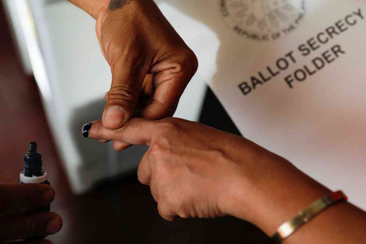 Sen. Marcos seeks probe into 'fraud' voter registration for 2023 BSKE