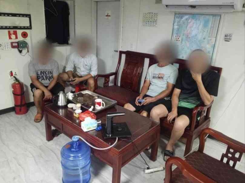 ‘Undocumented’ Chinese crew may face deportation for violating PH immigration laws — PCG