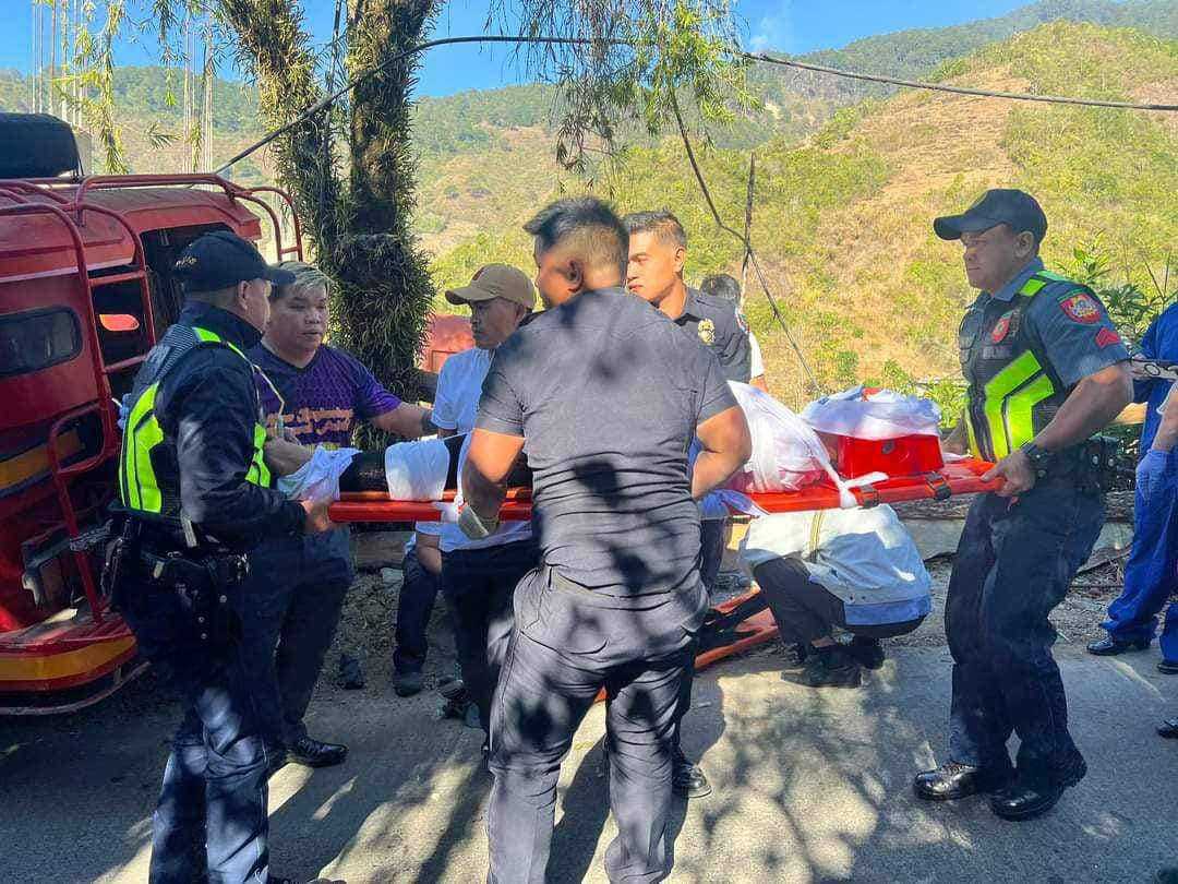 34 injured in Mountain Province vehicular collision