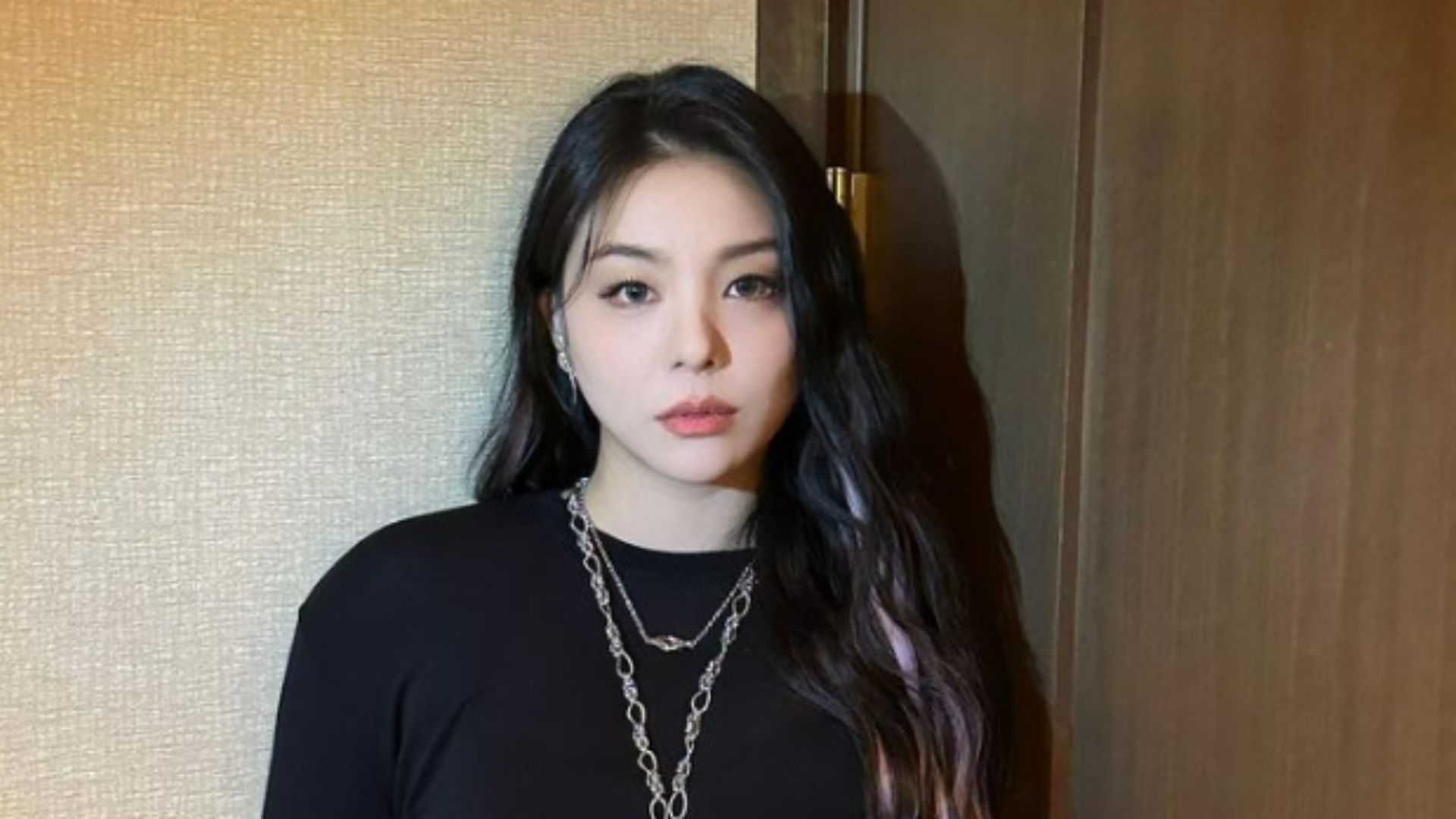 Ailee reveals dating non-celebrity; plans for marriage next year