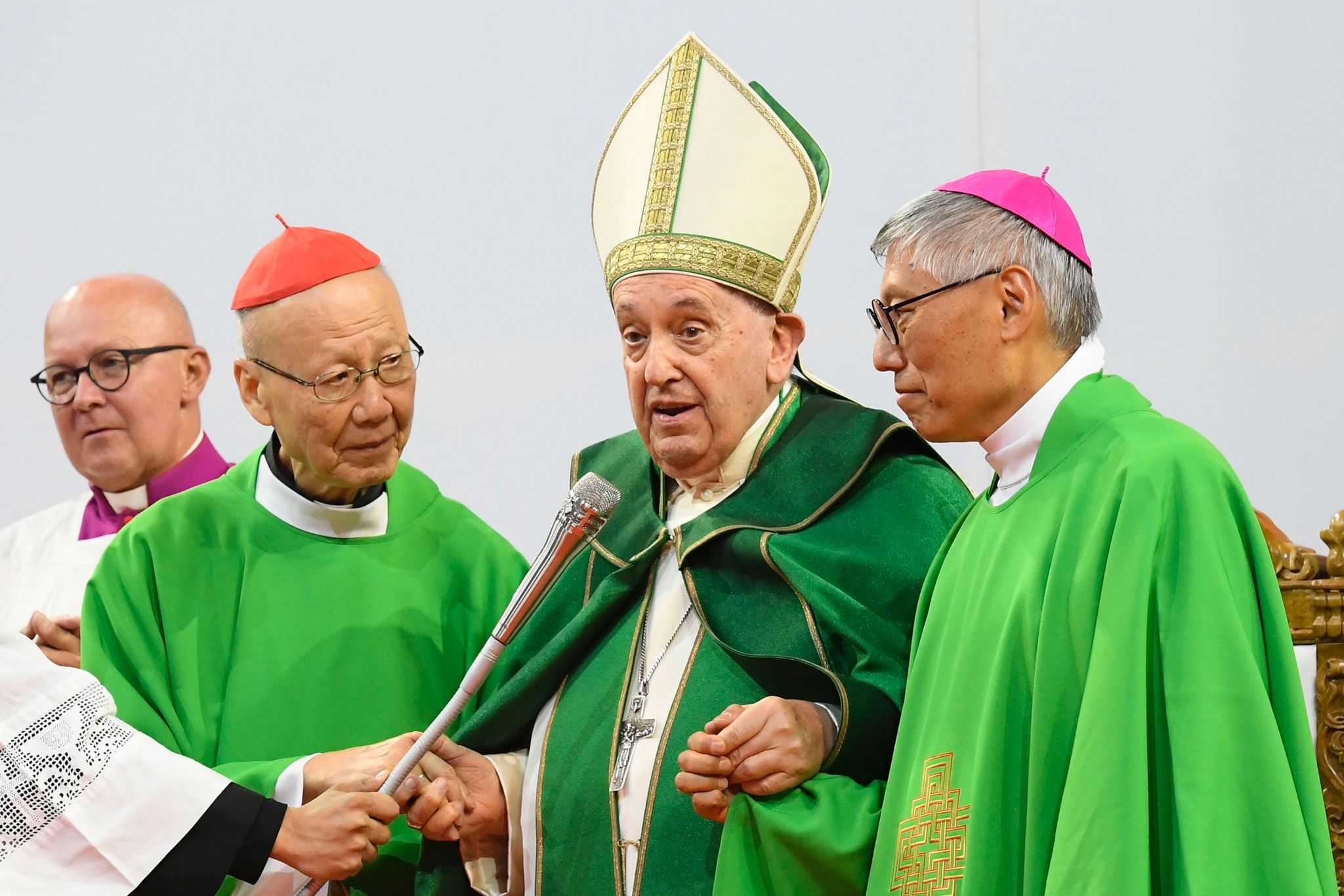 Blessing of same-sex unions, possible – Pope Francis