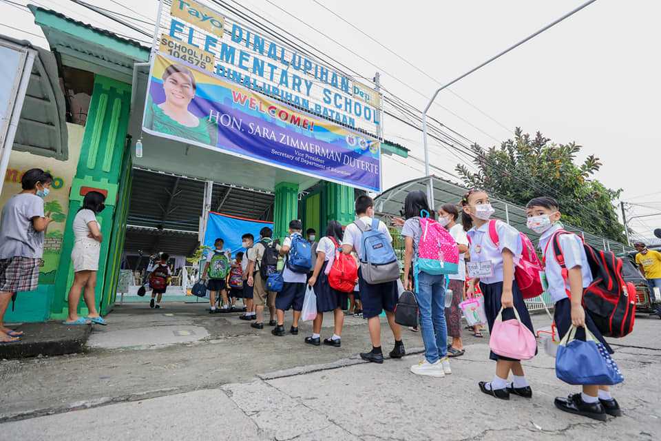 DepEd: Opening of schools is peaceful, orderly