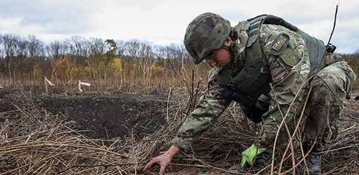 Despite losing limbs, Ukrainian sappers return to work clearing land mines