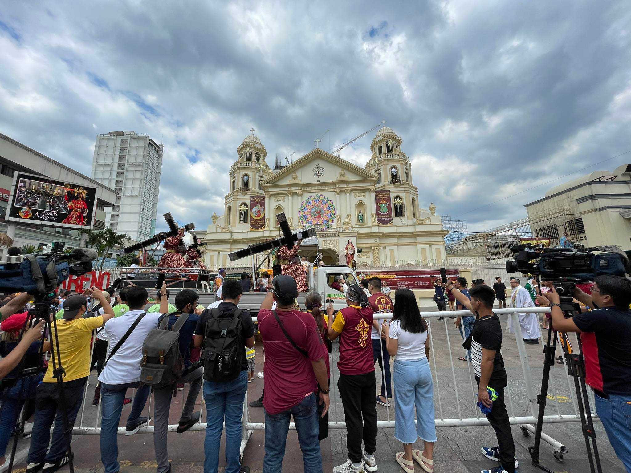 Manila LGU urges devotees to wear face masks during Traslacion 2024