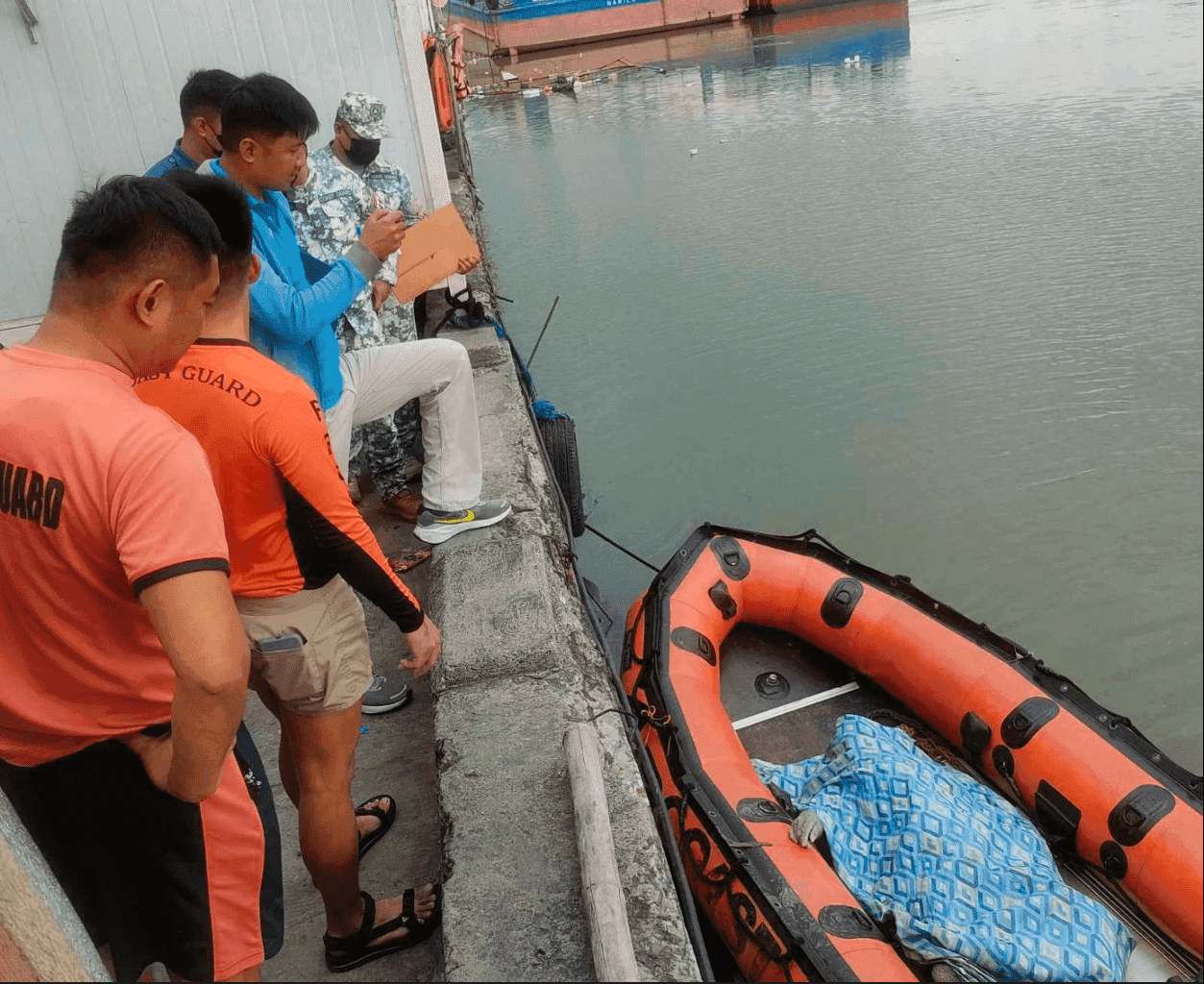 Floating cadaver found in Port Area, Manila —PCG
