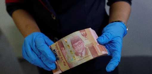 Indonesia's Q2 current account deficit widens to 0.9% of GDP