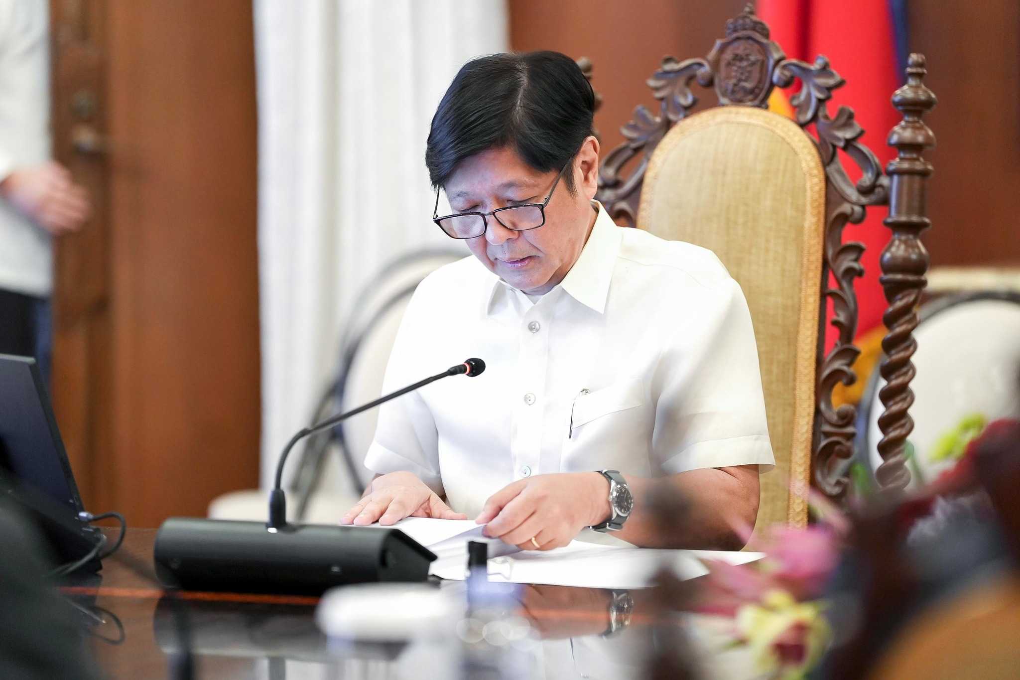 Marcos sees increasing presence of Chinese warships in Bajo de Masinloc as 'worrisome'
