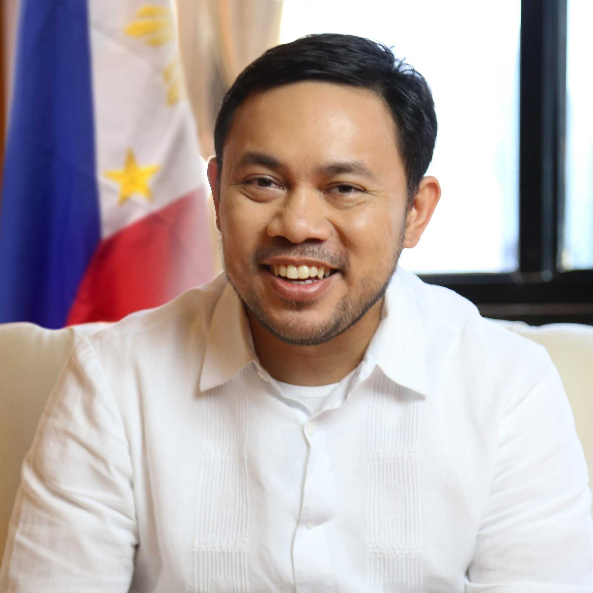 Mark Villar files Senate version of controversial Maharlika fund