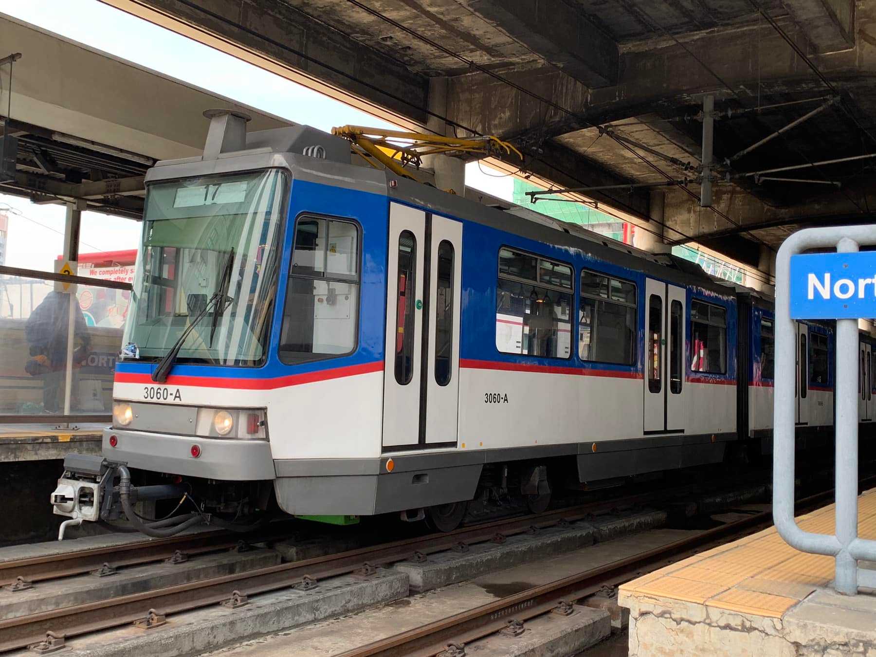 MRT-3 ensures capacity for passengers amid EDSA Bus Carousel repairs
