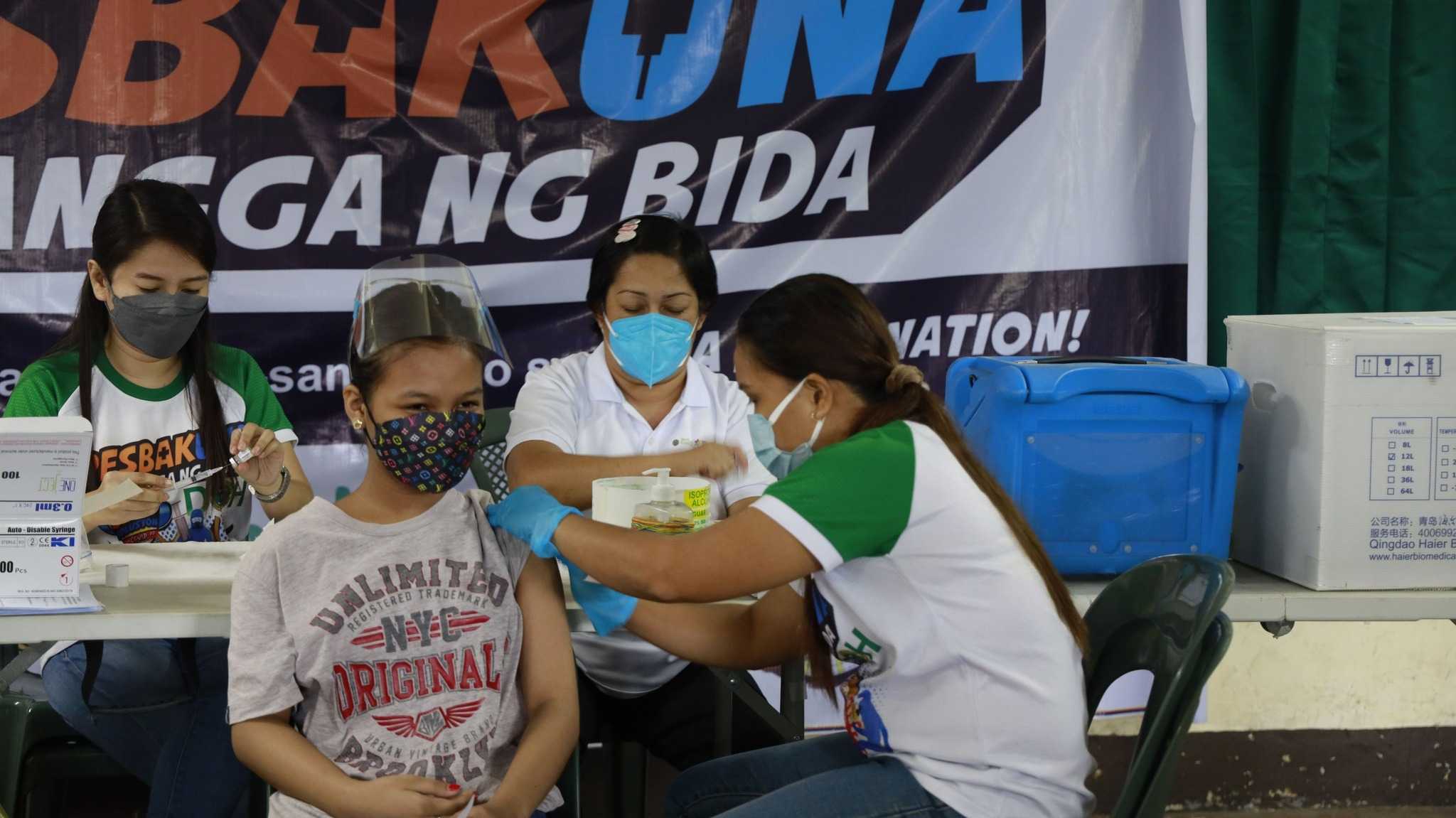 Navotas aims to vaccinate all eligible minors by year-end