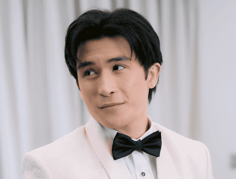 Kapuso actor Rob Gomez drew flack after unexpected revealing posts on social media
