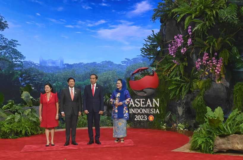 PBBM sets foot at 43rd ASEAN opening rites in Indonesia