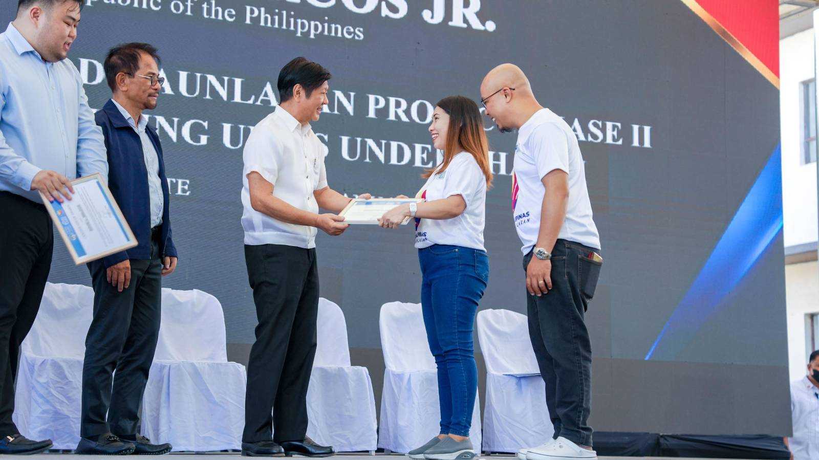 PBBM turns over 360 housing units to residents affected by Manila Bay rehabilitation program