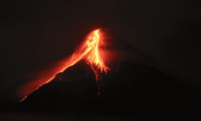 Mayon Volcano's lava effusion has been weakening—  PHIVOLCS