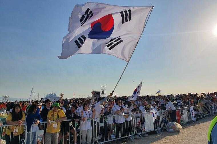Pope confirms South Korea will hold next WYD in 2027