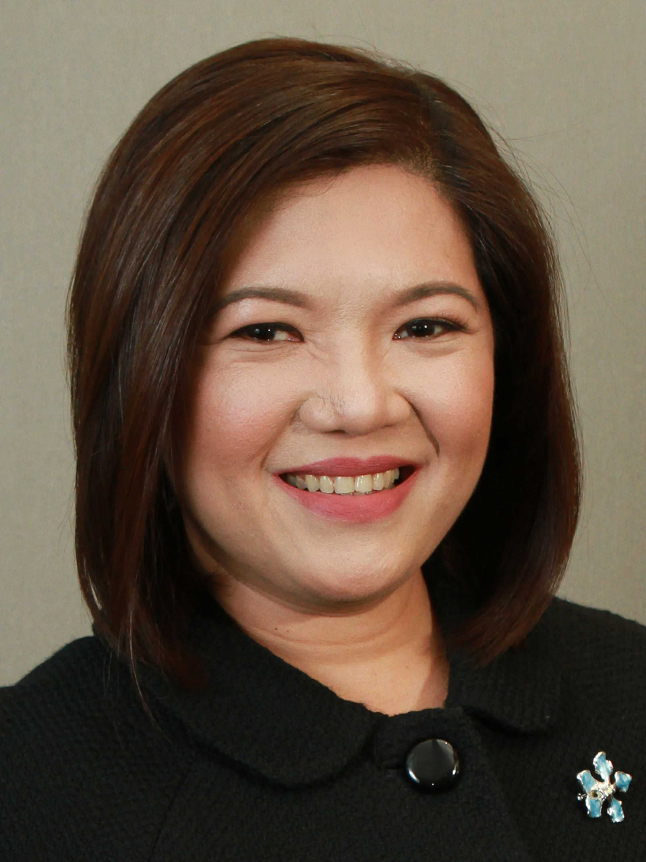 Prez Marcos appoints Monalisa Dimalanta as new ERC chair