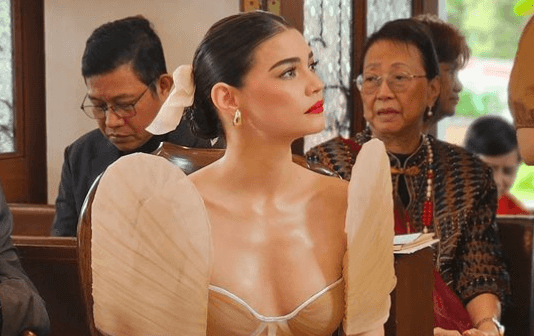 Rhian Ramos accepts President’s Medal as Ambassador of Peace for UNAP