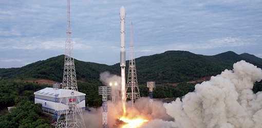 Rival Koreas race to launch first spy satellites this month