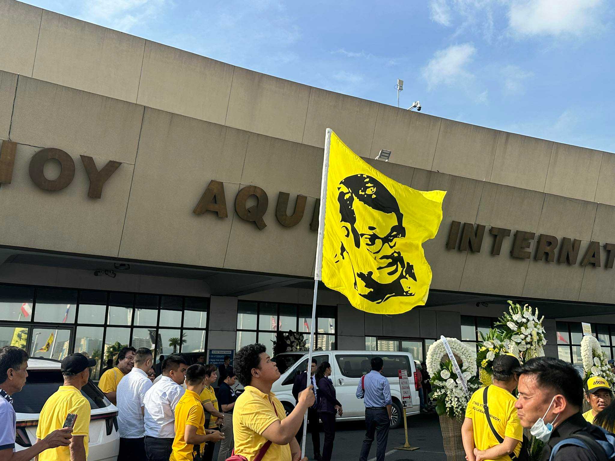 Supporters flock NAIA to commemorate the 41st death anniversary of late senator Ninoy Aquino Jr.