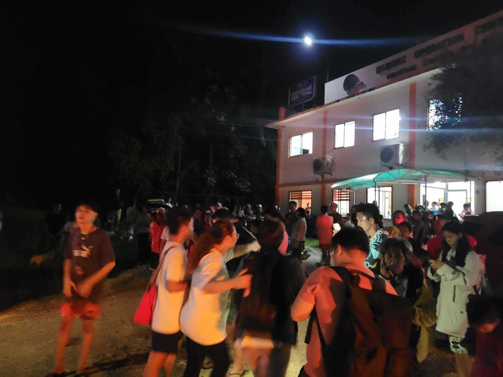 Surigao del Sur residents start going home after quake