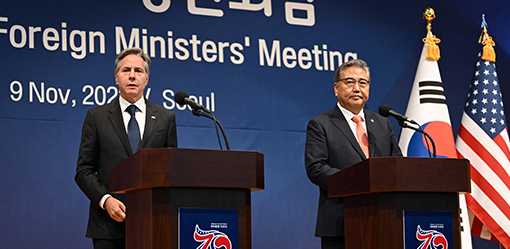Top diplomats of US, Japan, South Korea discuss North Korea satellite launch