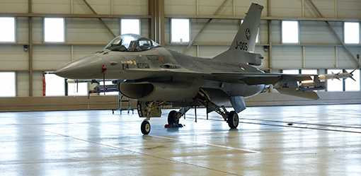 U.S. ambassador says Ukraine pilots training on F16s