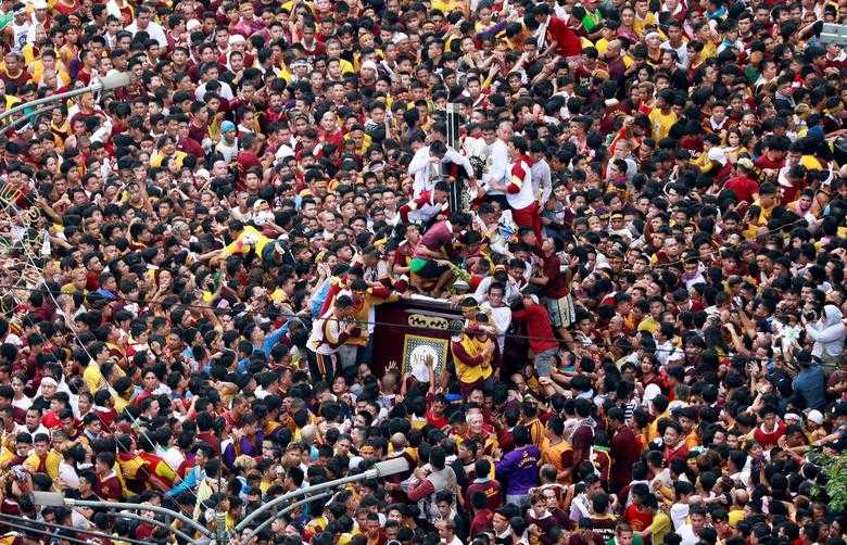 Classes, work in Manila suspended on January 9 for Black Nazarene feast