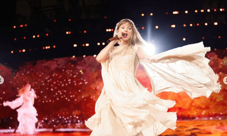 Police seize Taylor Swift 'stalker'